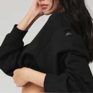 All devotion crop longsleeve